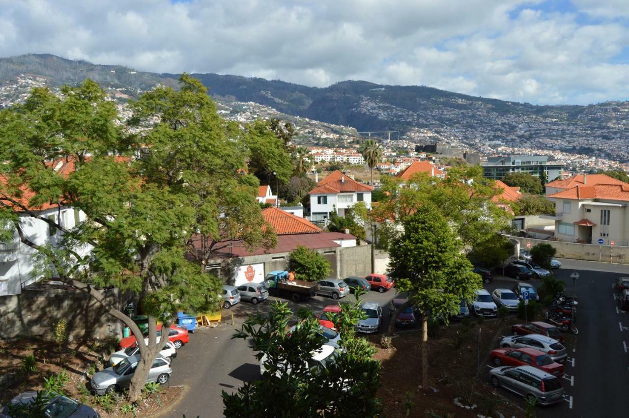 Apartment In The City Of Funchal Up 2 At 6 Pers Sao Pedro  Екстер'єр фото