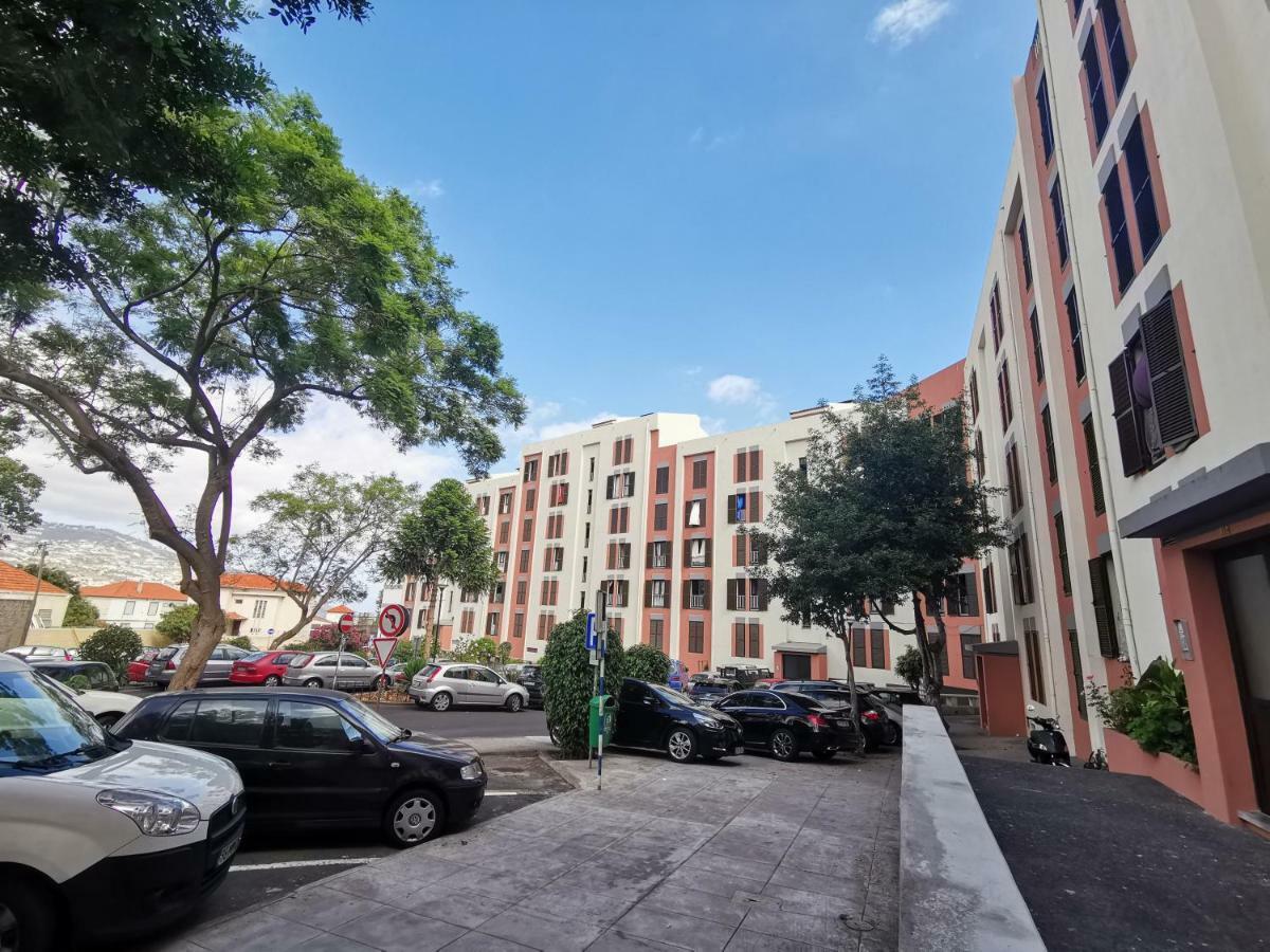 Apartment In The City Of Funchal Up 2 At 6 Pers Sao Pedro  Екстер'єр фото